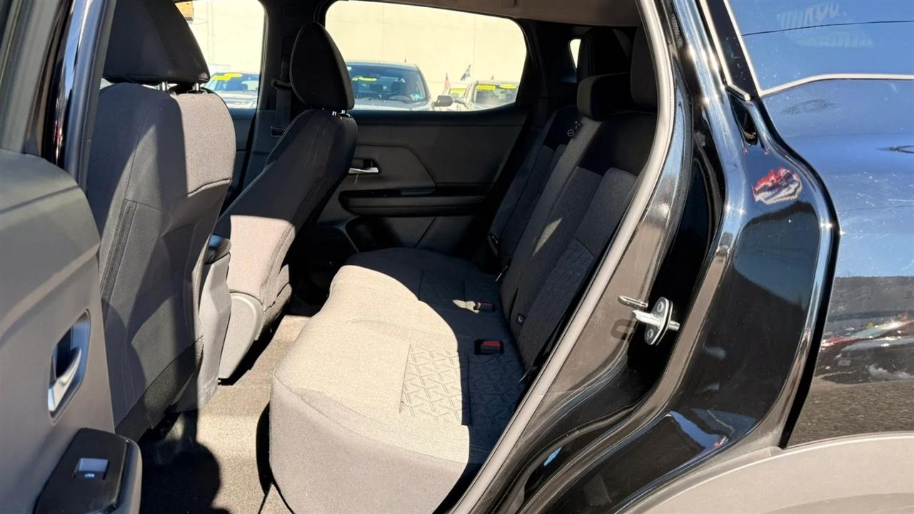 Nissan Kicks SV 4WD 2025