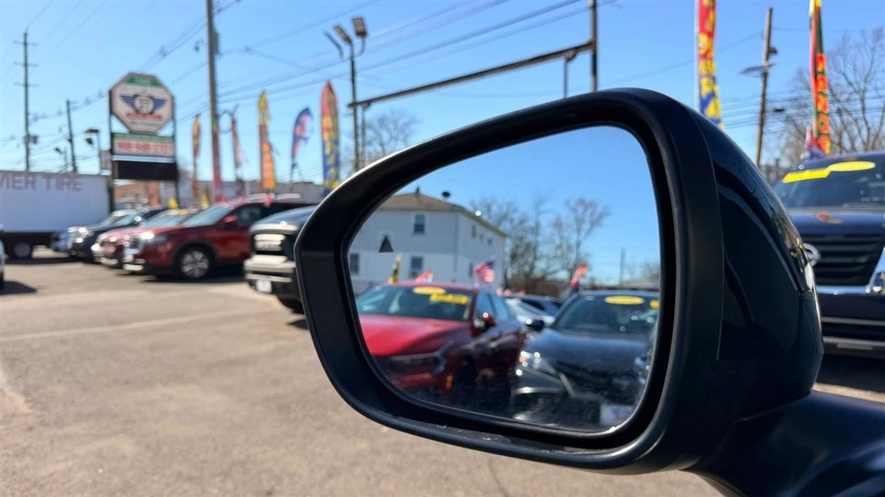 Nissan Kicks SV 4WD 2025