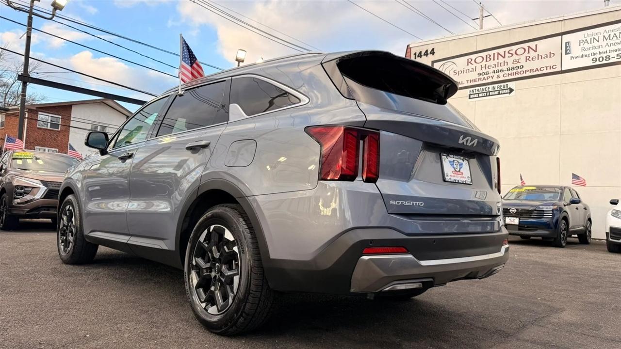 Kia Sorento S 2WD 2024