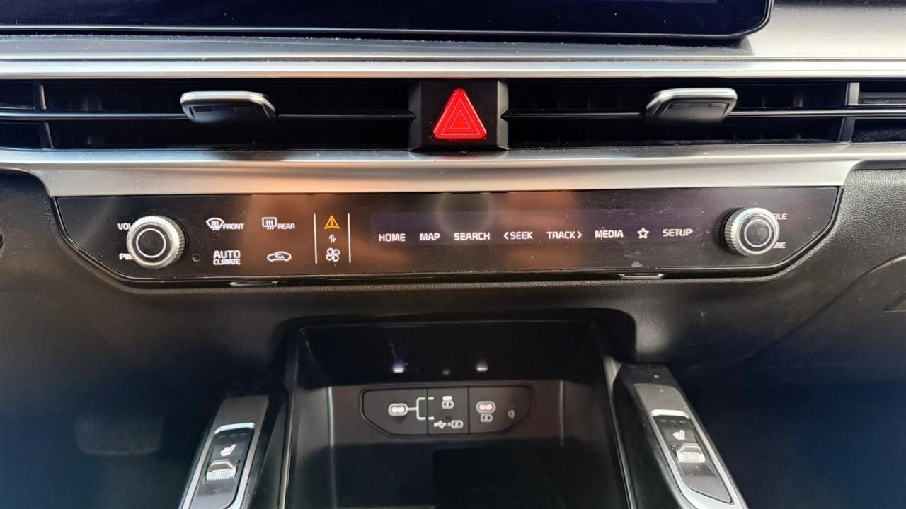 Kia Sorento S 2WD 2024