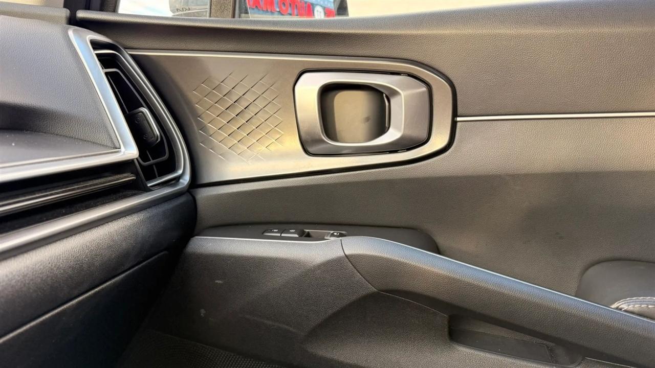 Kia Sorento S 2WD 2024