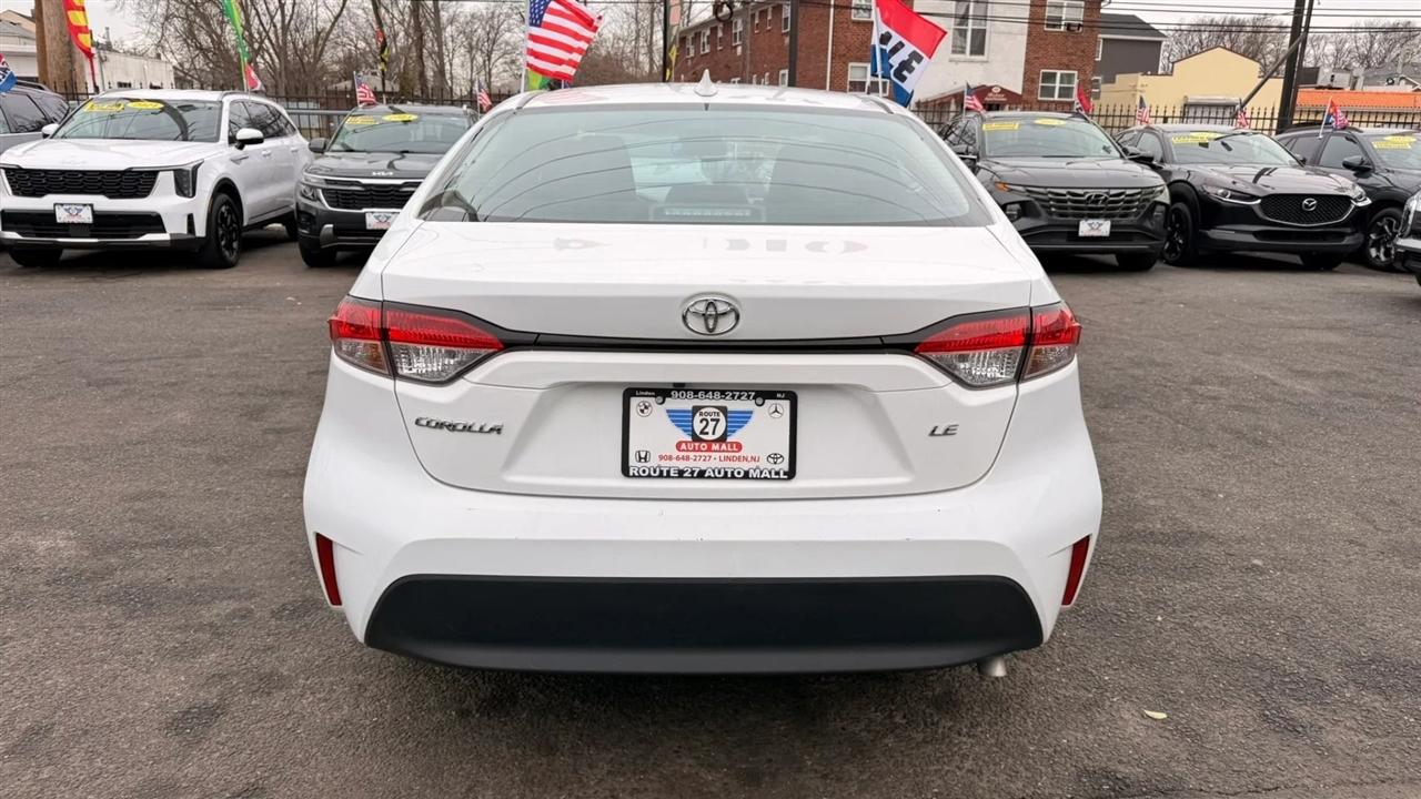 Toyota Corolla LE 2025