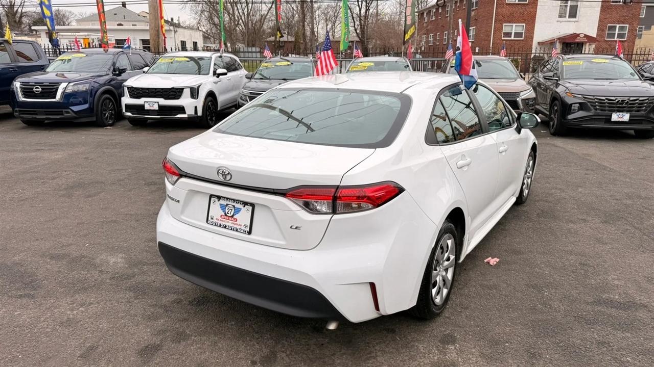 Toyota Corolla LE 2025