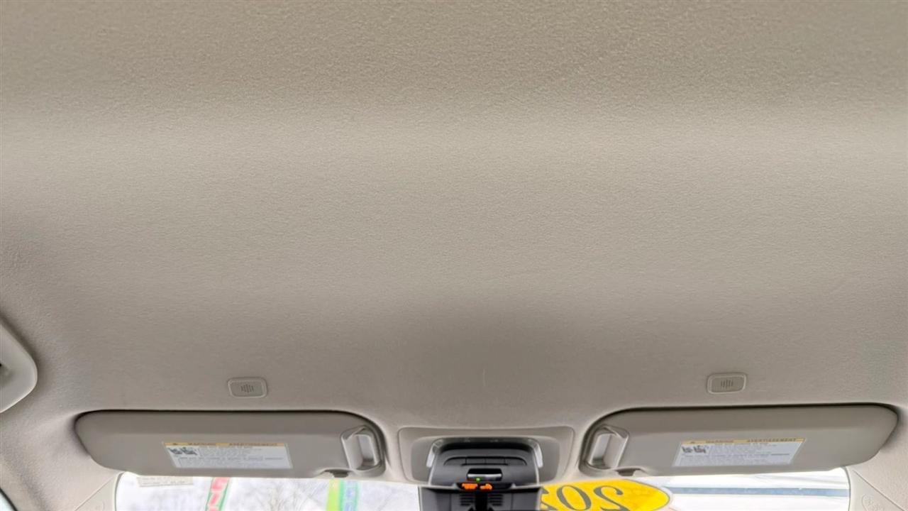 Toyota Corolla LE 2025