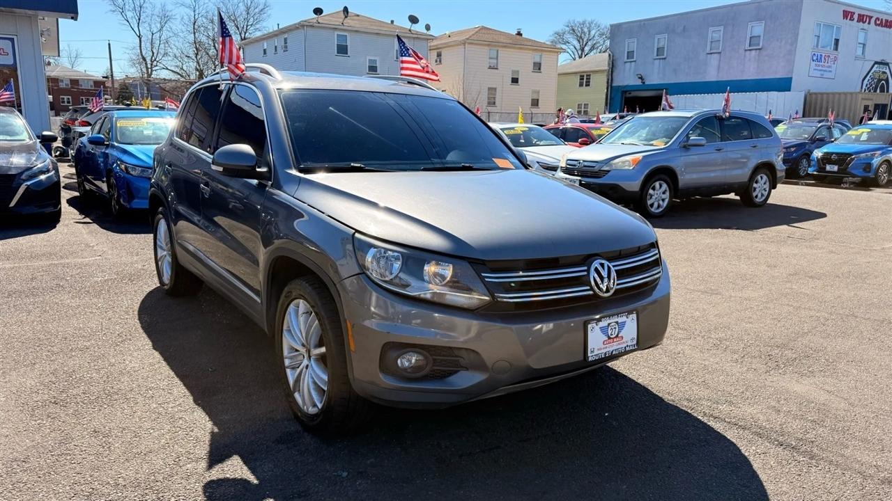 Volkswagen Tiguan S 4Motion 2012