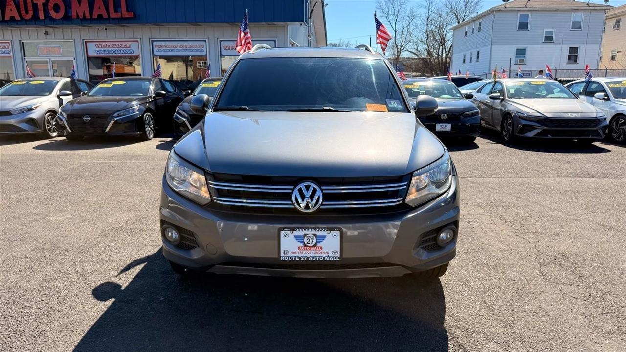 Volkswagen Tiguan S 4Motion 2012