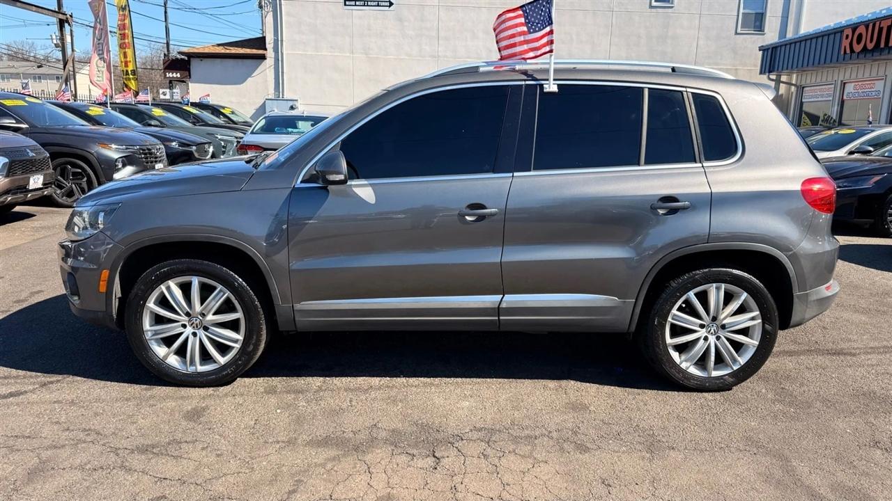 Volkswagen Tiguan S 4Motion 2012