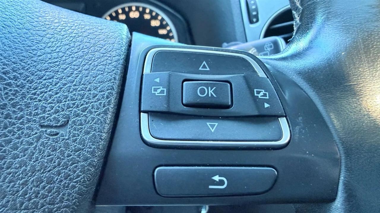 Volkswagen Tiguan S 4Motion 2012