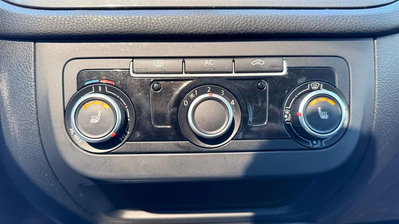 Volkswagen Tiguan S 4Motion 2012