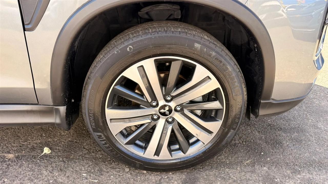 Mitsubishi Outlander Sport 2.0 ES CVT 2022