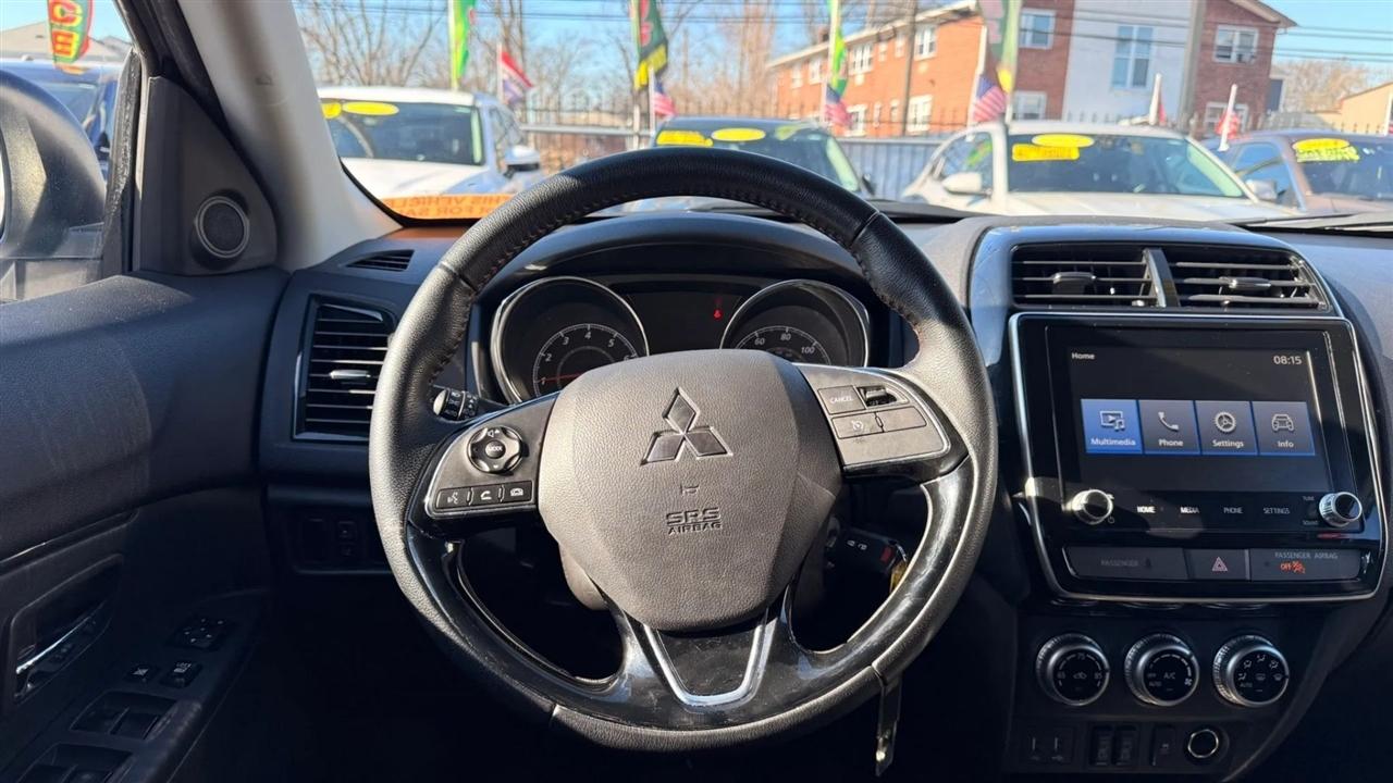 Mitsubishi Outlander Sport 2.0 ES 4WD 2024