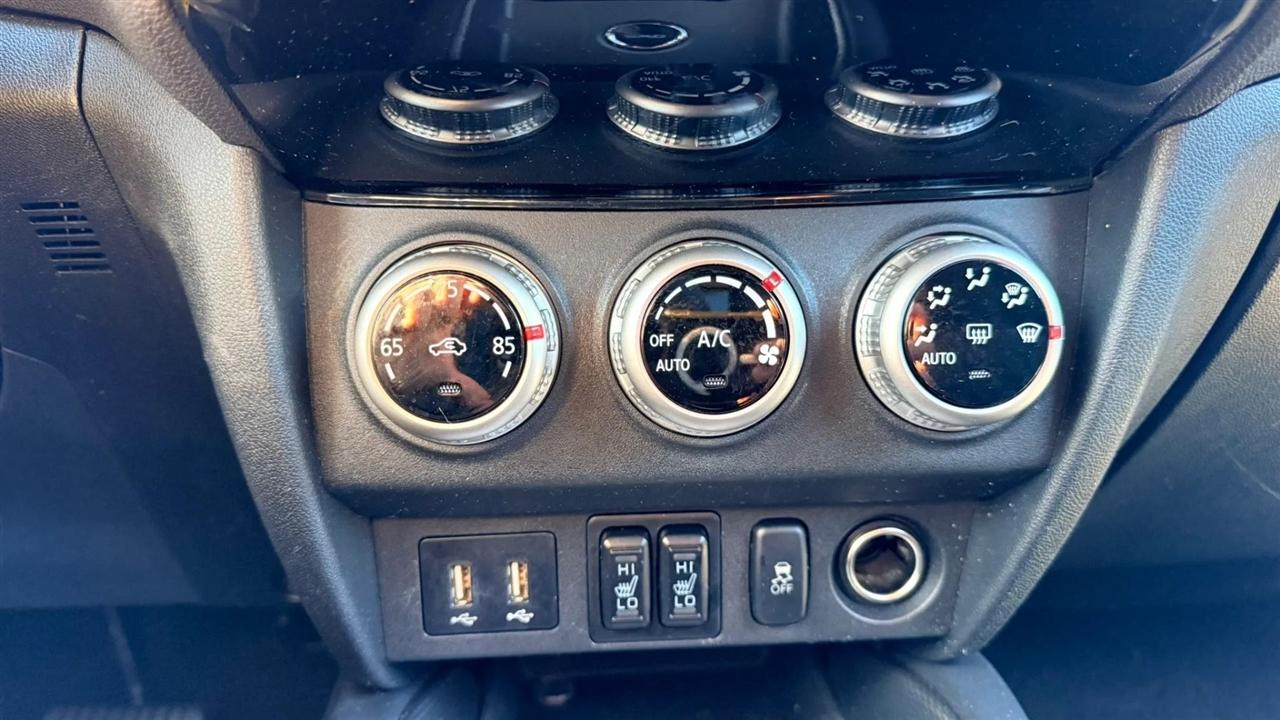 Mitsubishi Outlander Sport 2.0 ES 4WD 2024