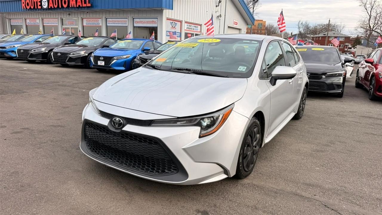 Toyota Corolla LE 2022