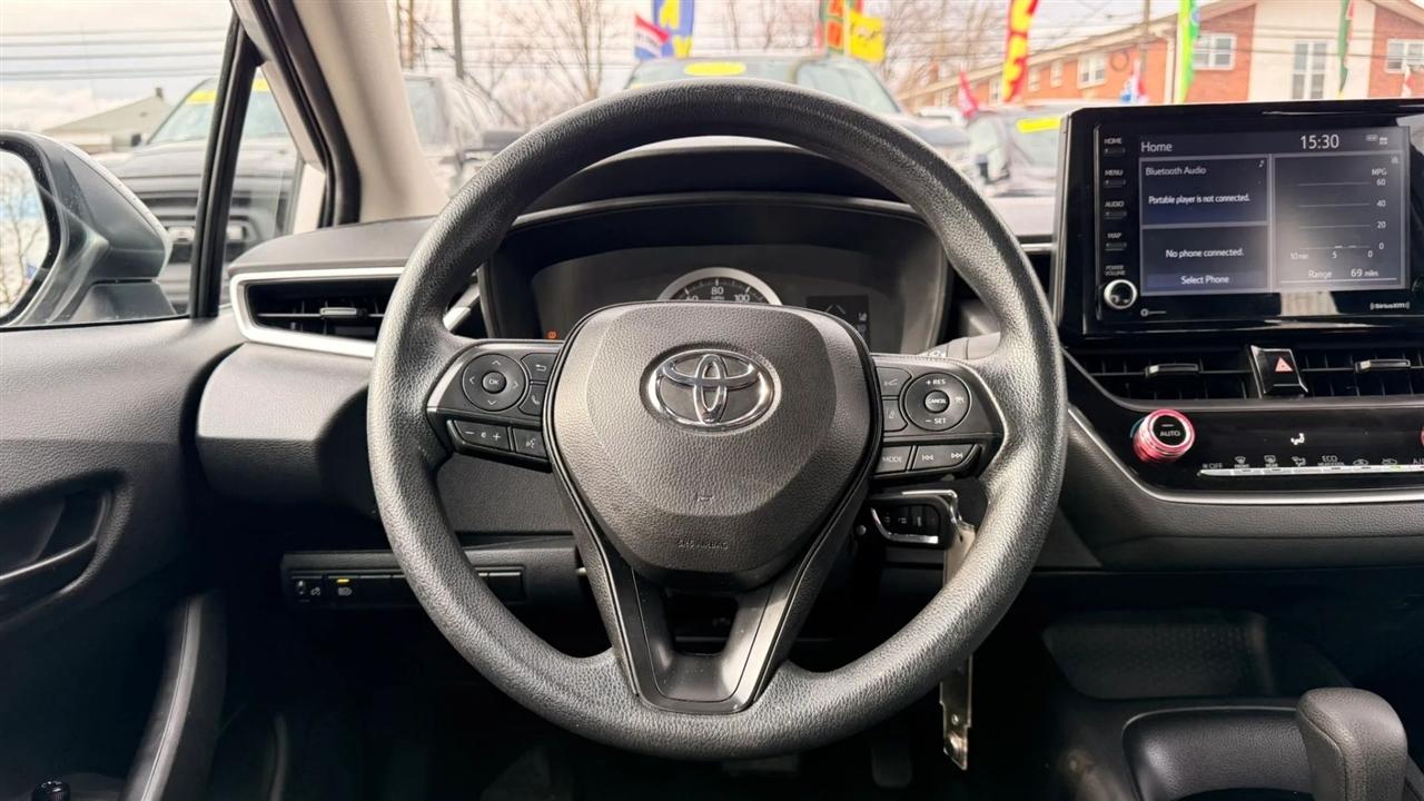Toyota Corolla LE 2022