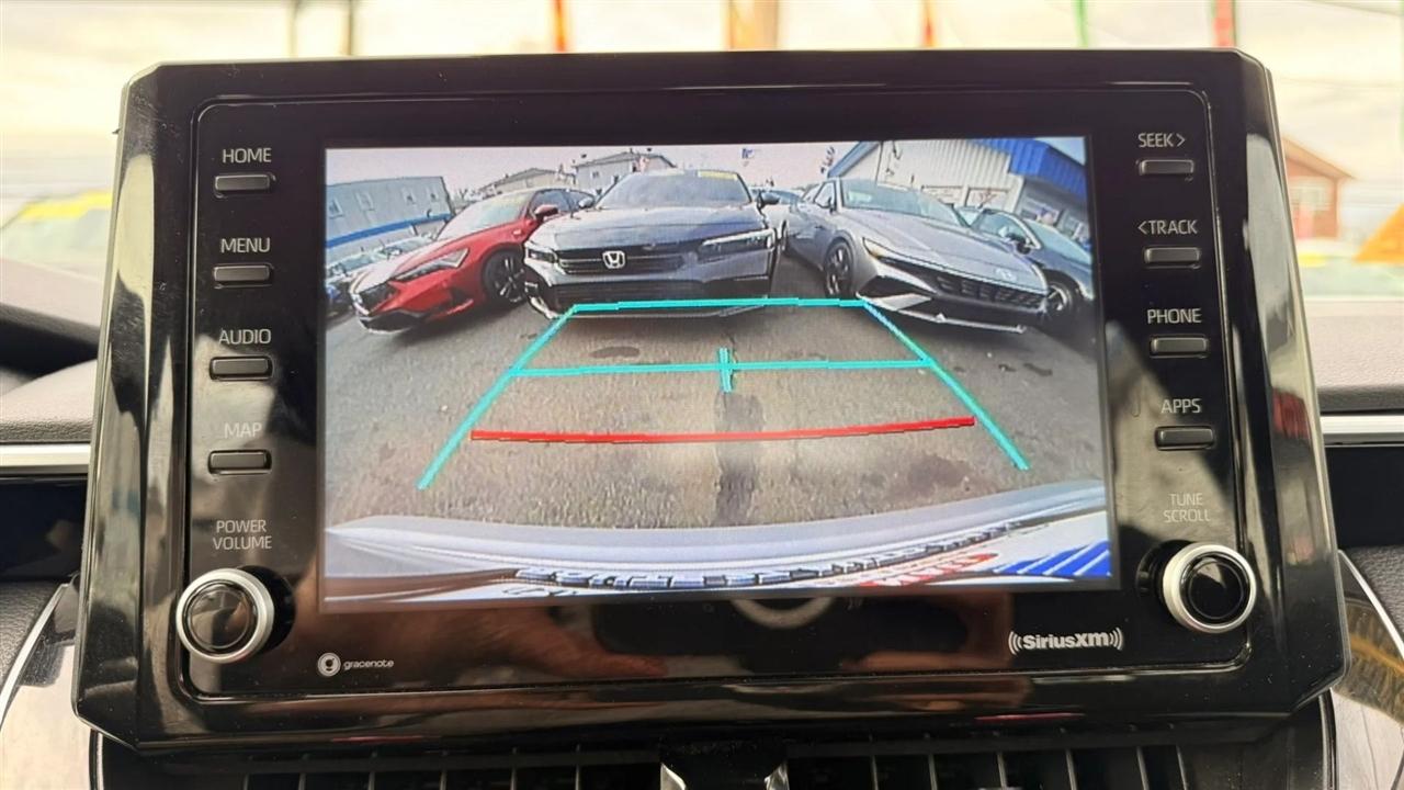 Toyota Corolla LE 2022