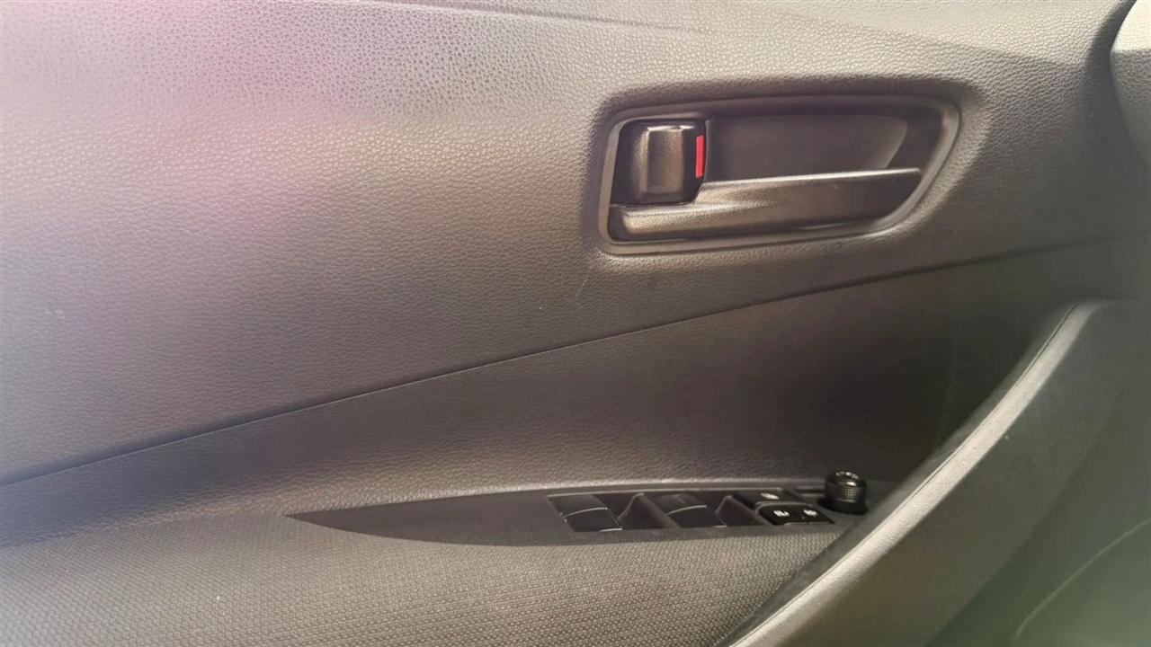 Toyota Corolla LE 2022