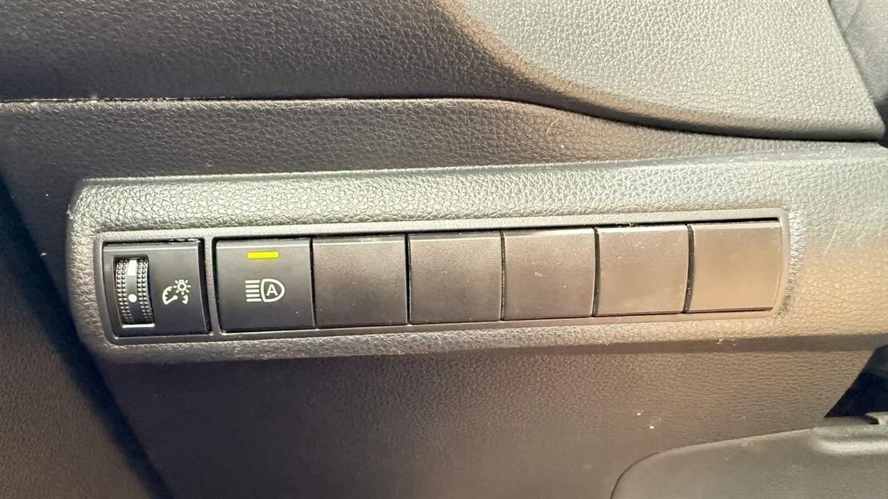 Toyota Corolla LE 2022