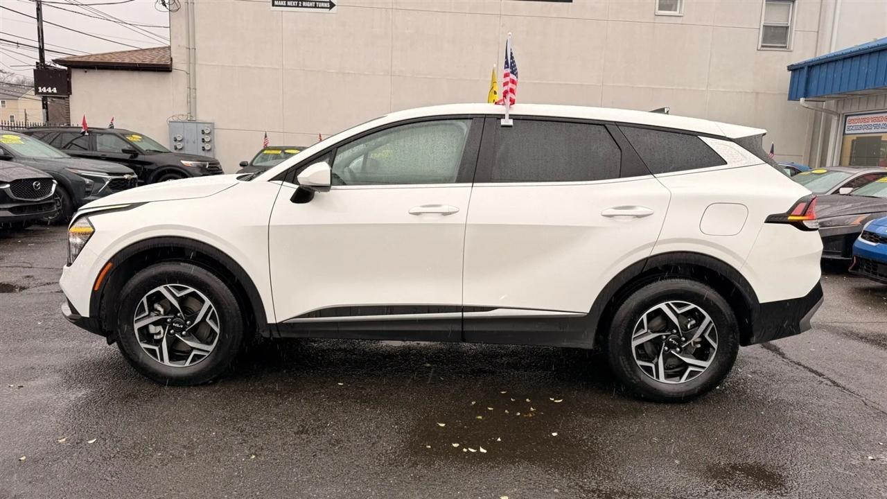 Kia Sportage LX AWD 2025