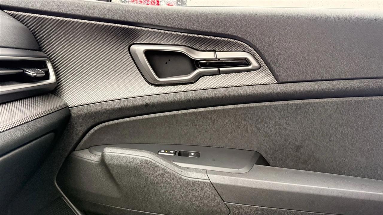 Kia Sportage LX AWD 2025