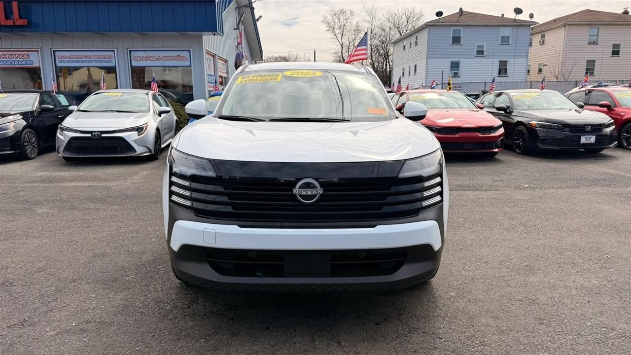 Nissan Kicks SV 2025