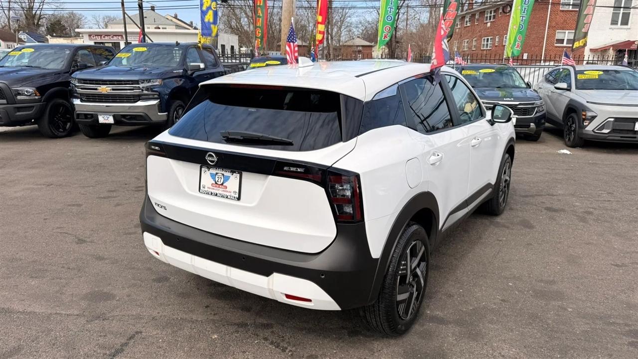 Nissan Kicks SV 2025