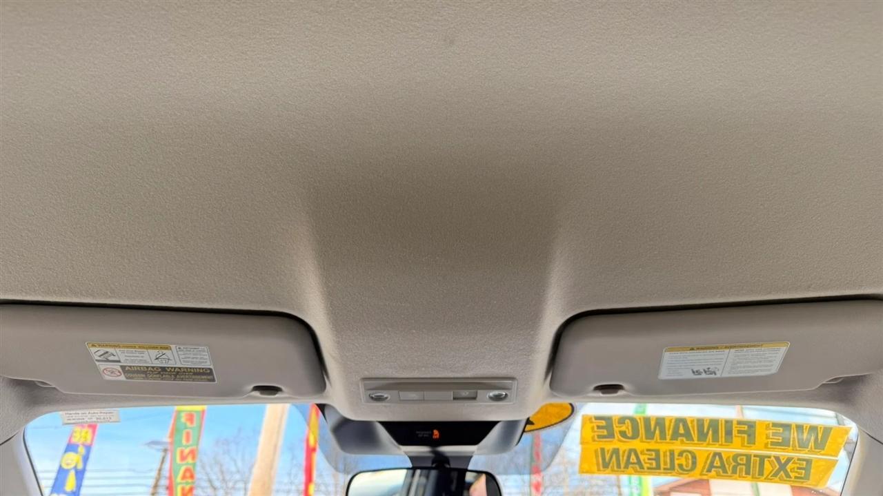 Nissan Kicks SV 2025