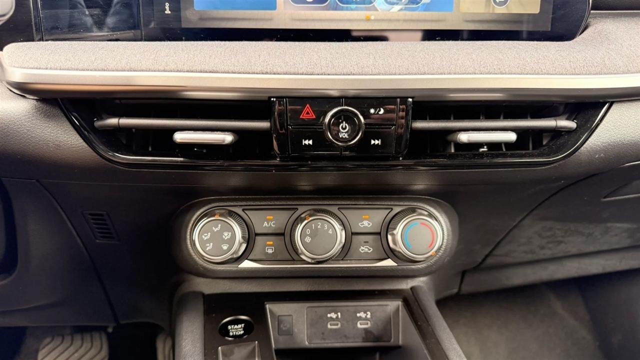 Nissan Kicks SV 2025