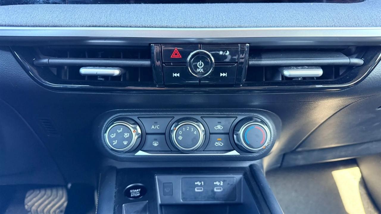 Nissan Kicks SV 4WD 2025