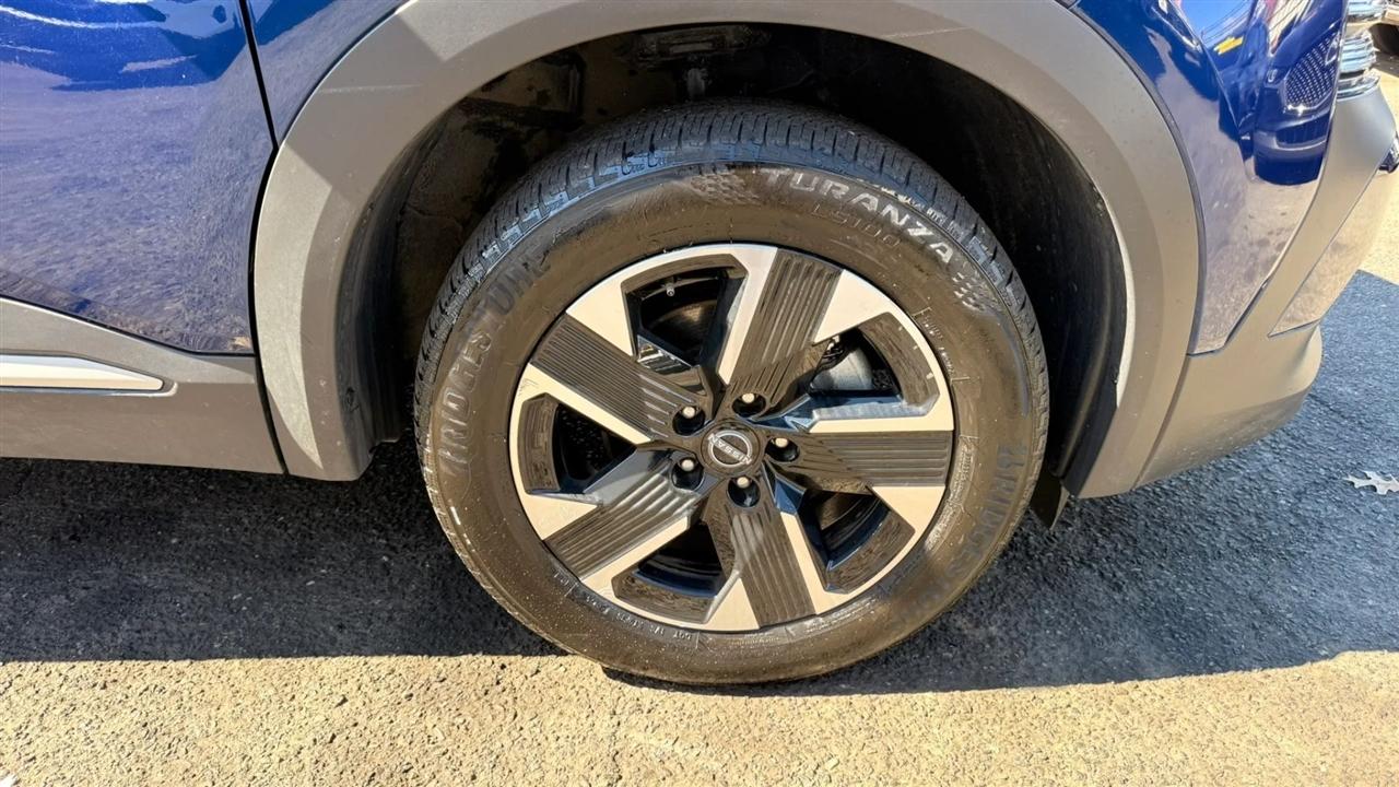 Nissan Kicks SV 4WD 2025