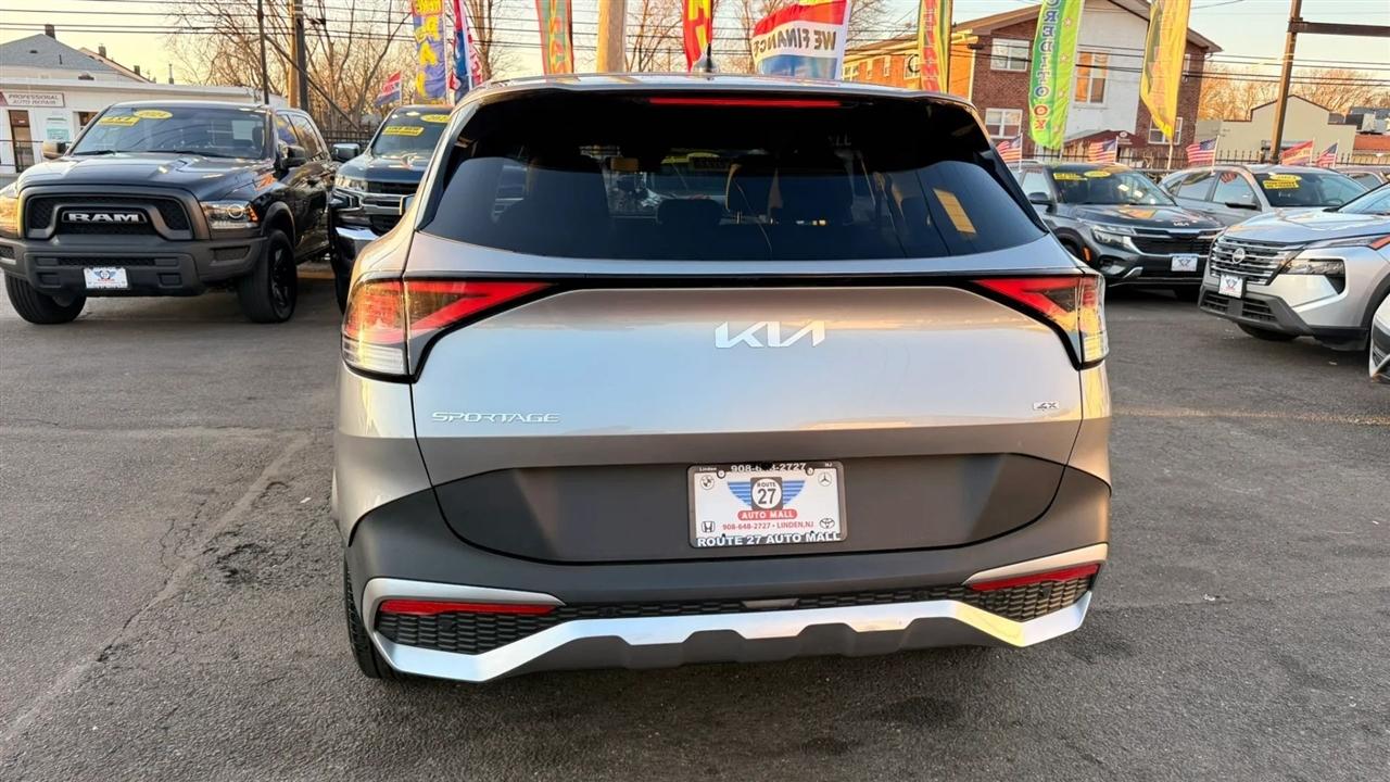 Kia Sportage LX AWD 2025
