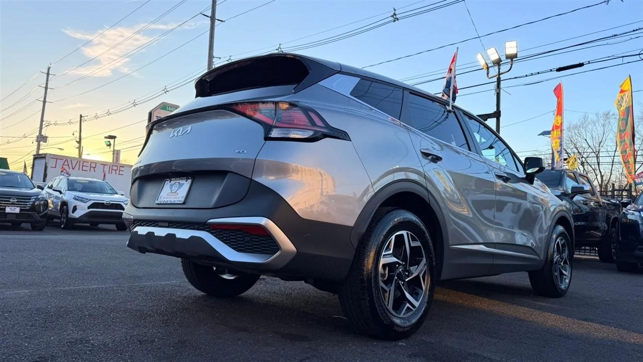 Kia Sportage LX AWD 2025