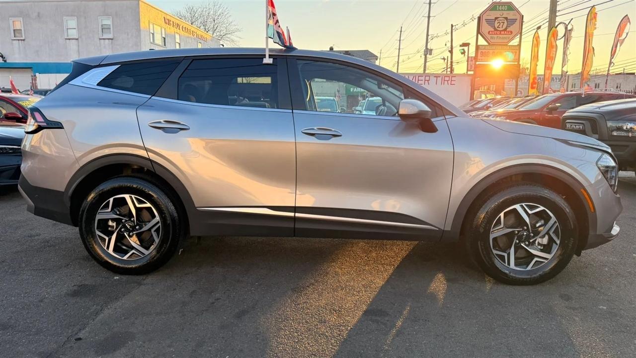 Kia Sportage LX AWD 2025