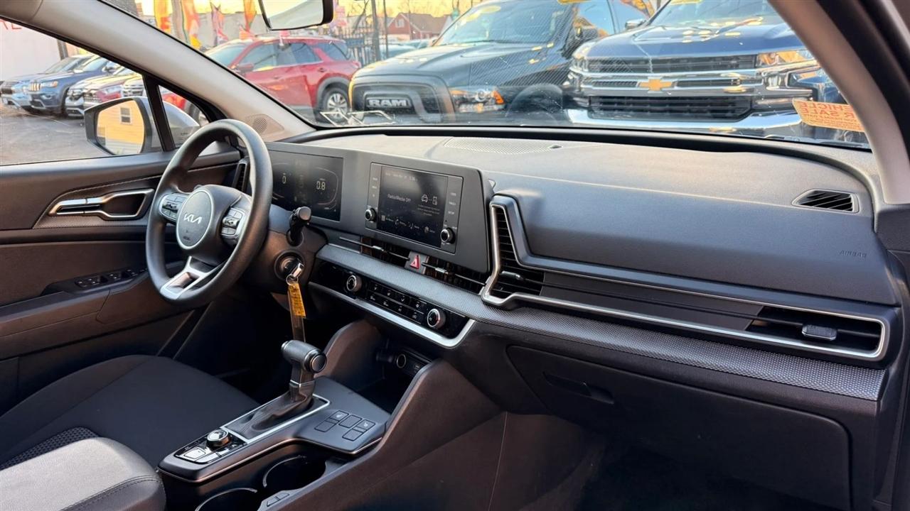 Kia Sportage LX AWD 2025