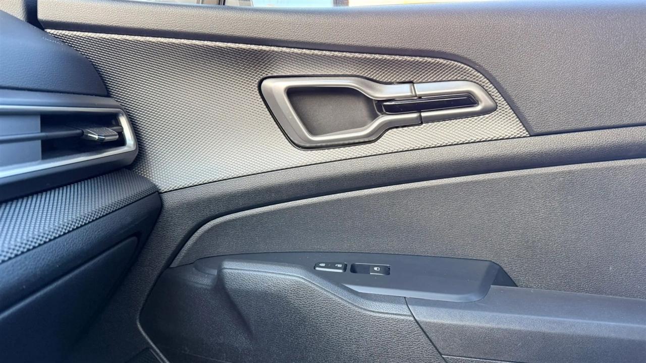 Kia Sportage LX AWD 2025