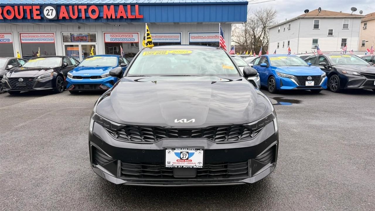 Kia K5 LXS 2025