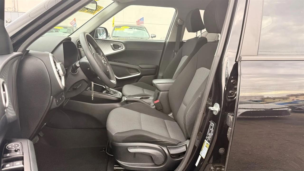 Kia Soul LX CVT 2021