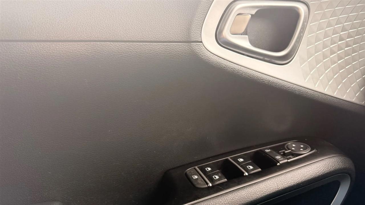 Kia Soul LX CVT 2021