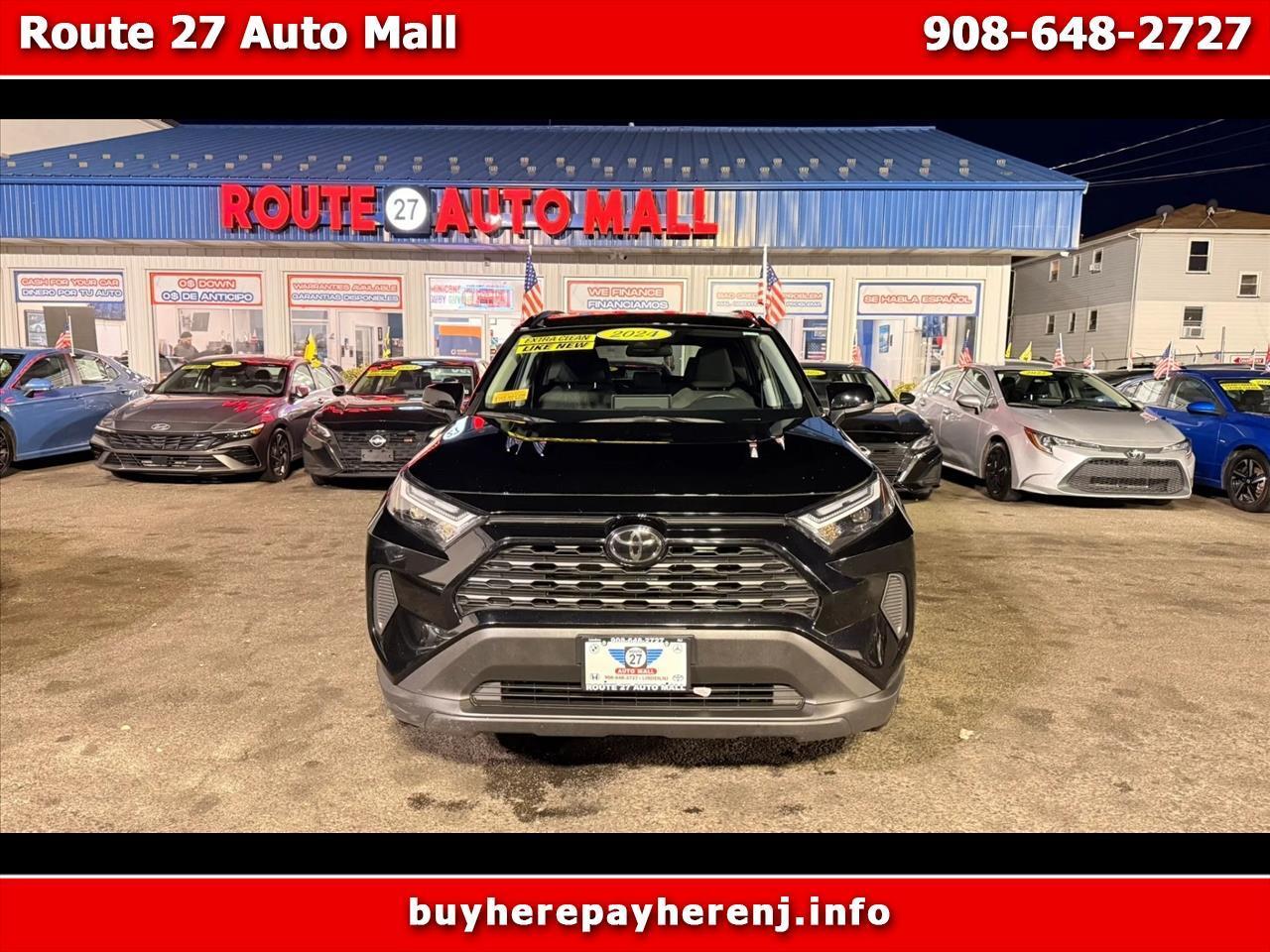 Toyota RAV4 XLE 2024