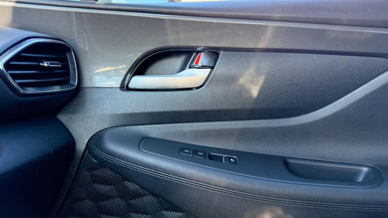 Hyundai Santa Fe SEL 2023