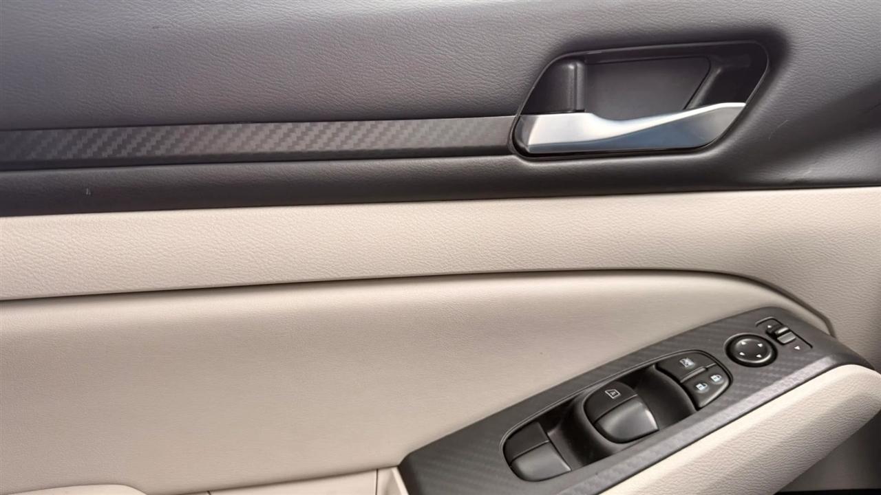 Nissan Altima 2.5 SV 2025