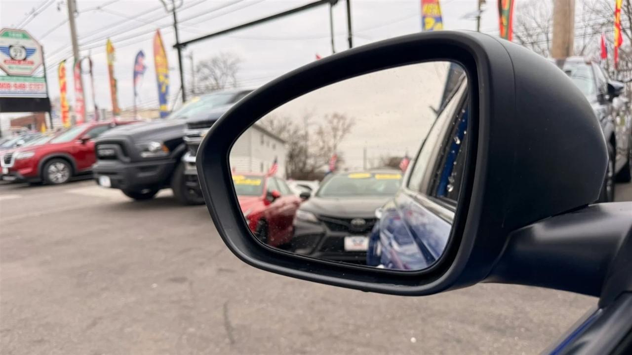 Nissan Altima 2.5 SV 2025