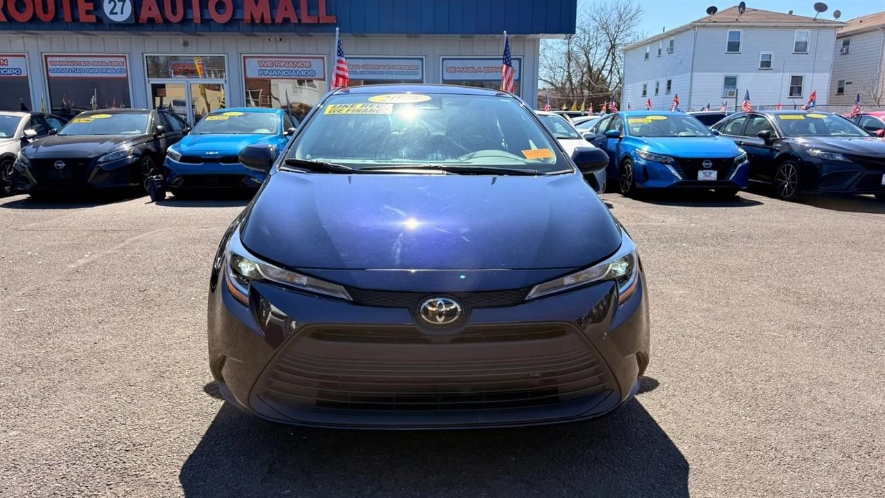 Toyota Corolla LE 2025