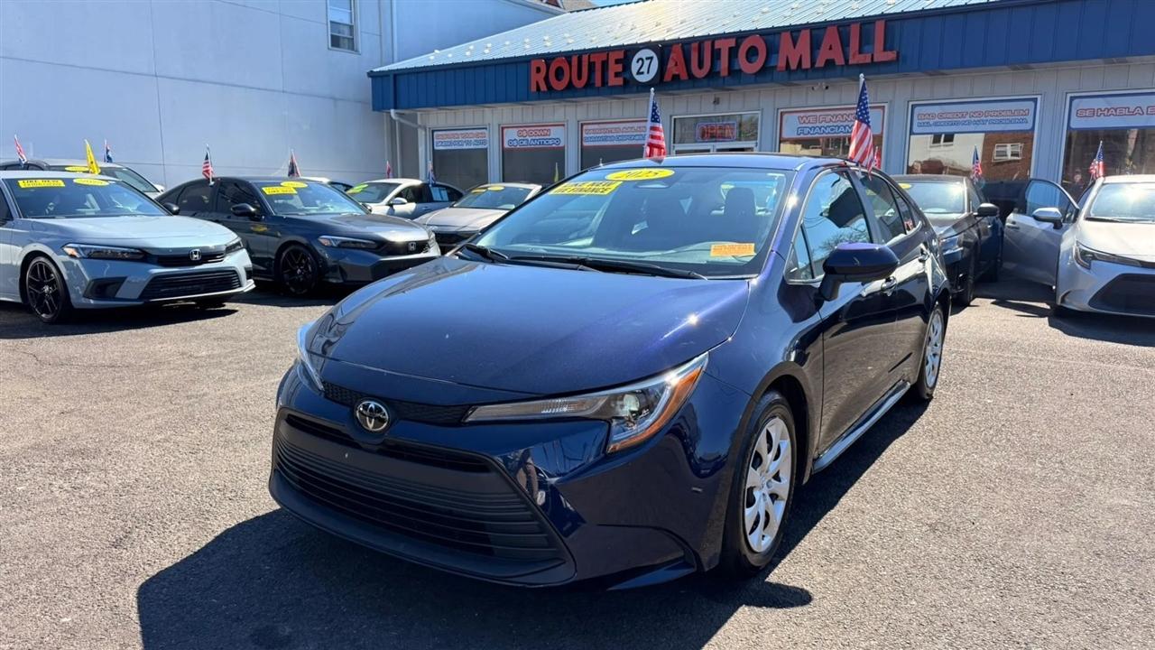 Toyota Corolla LE 2025