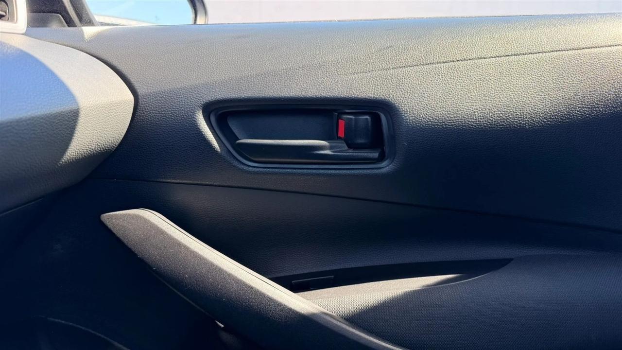 Toyota Corolla LE 2025