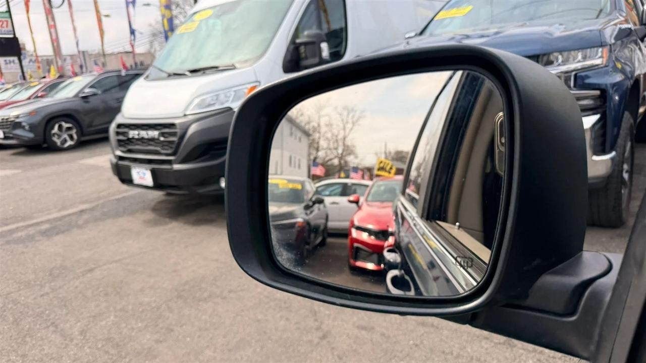 Chrysler Town & Country Touring 2012