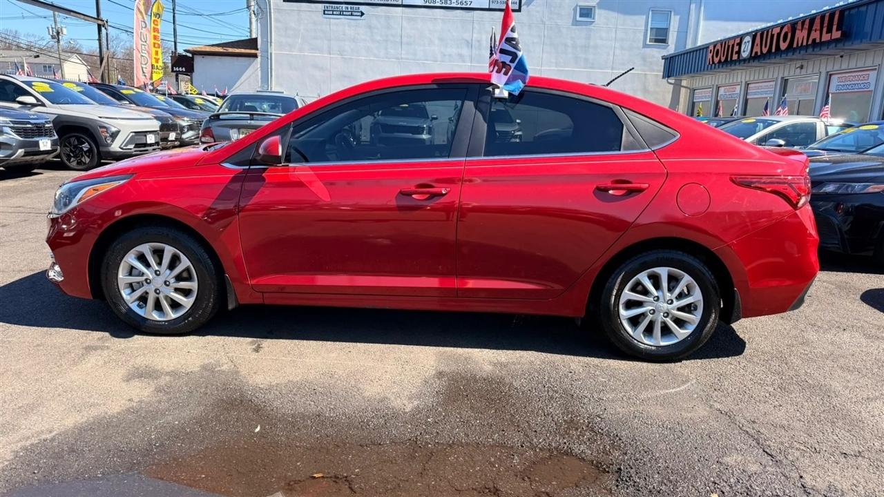 Hyundai Accent SEL 4-Door 6A 2022