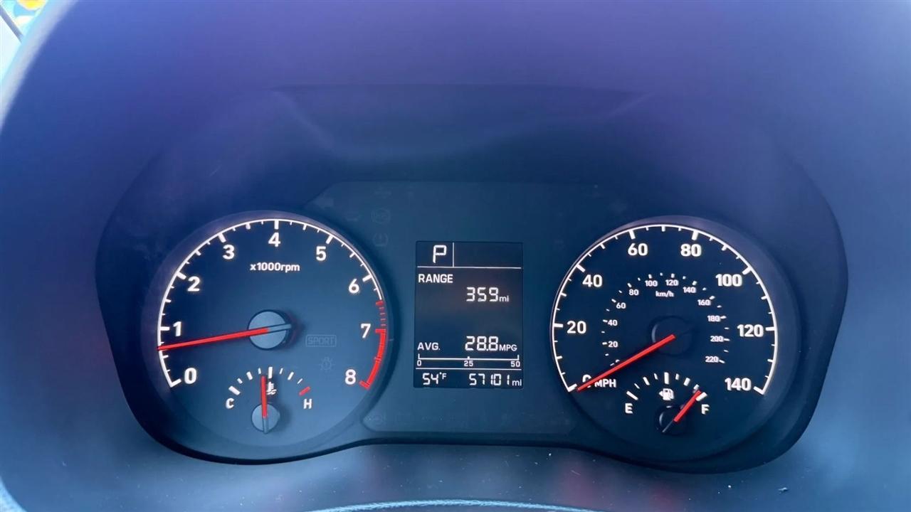 Hyundai Accent SEL 4-Door 6A 2022