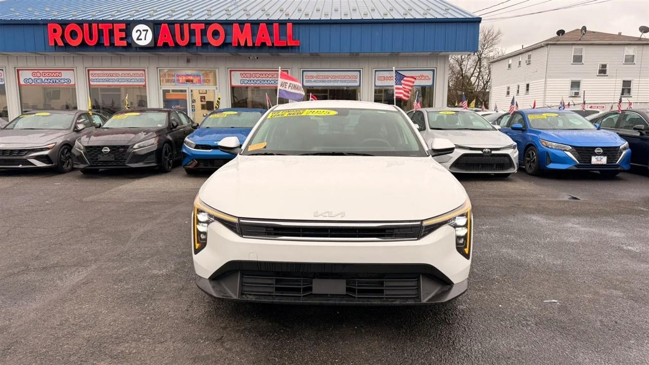 Kia K4 LXS 2025