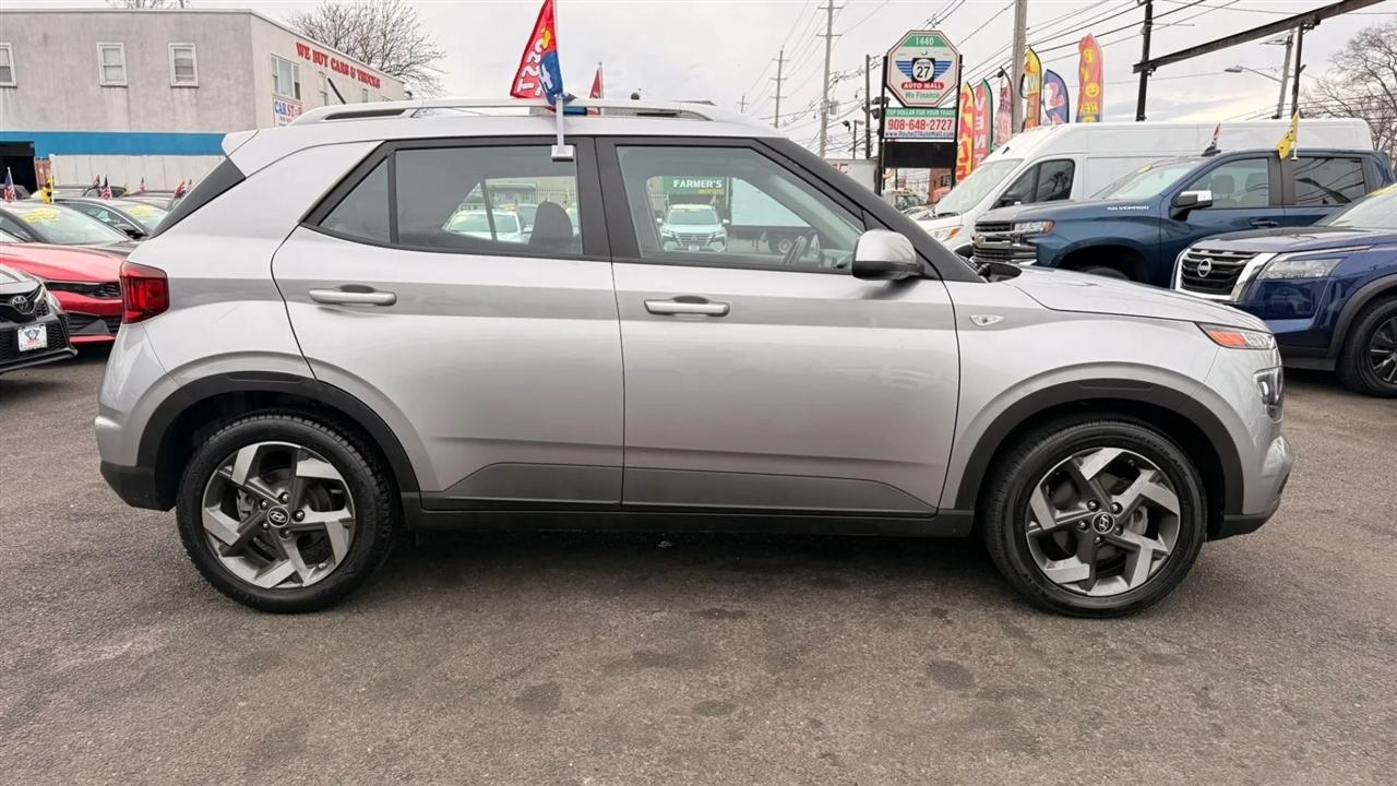 Hyundai Venue SEL 2023
