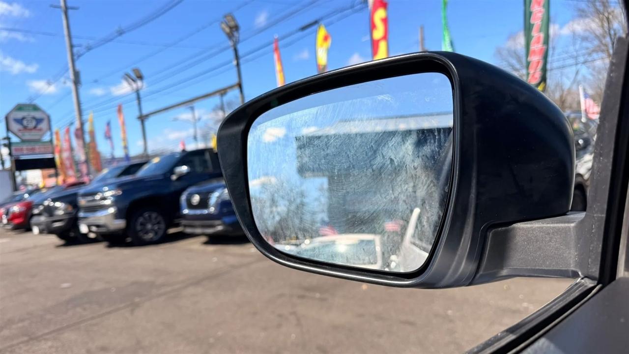 Nissan Rogue S 2WD 2017